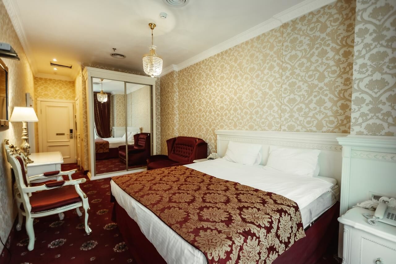 Отель De Paris Hotel Киев