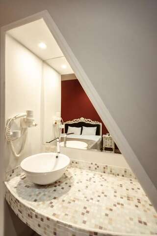 Отель De Paris Hotel Киев Стандартный двухместный номер с 1 кроватью - Без окна-7