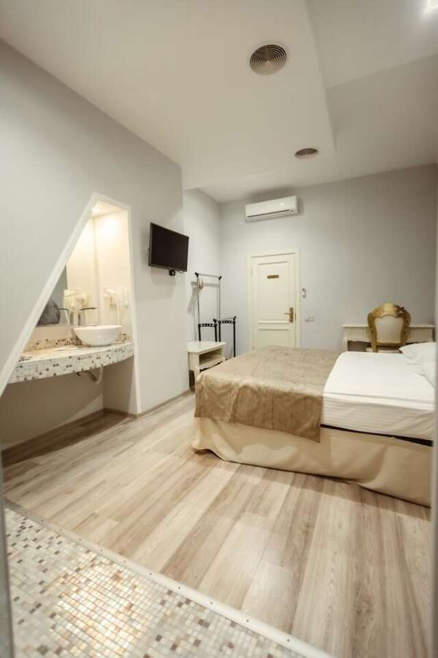 Отель De Paris Hotel Киев-19